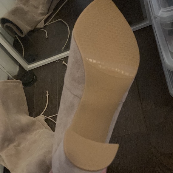 BRAND NEW STUART WEITZMAN HIGHLAND THIGH OTK BOOTS IN TAUPE GRAY SUEDE 8 - Picture 6 of 8